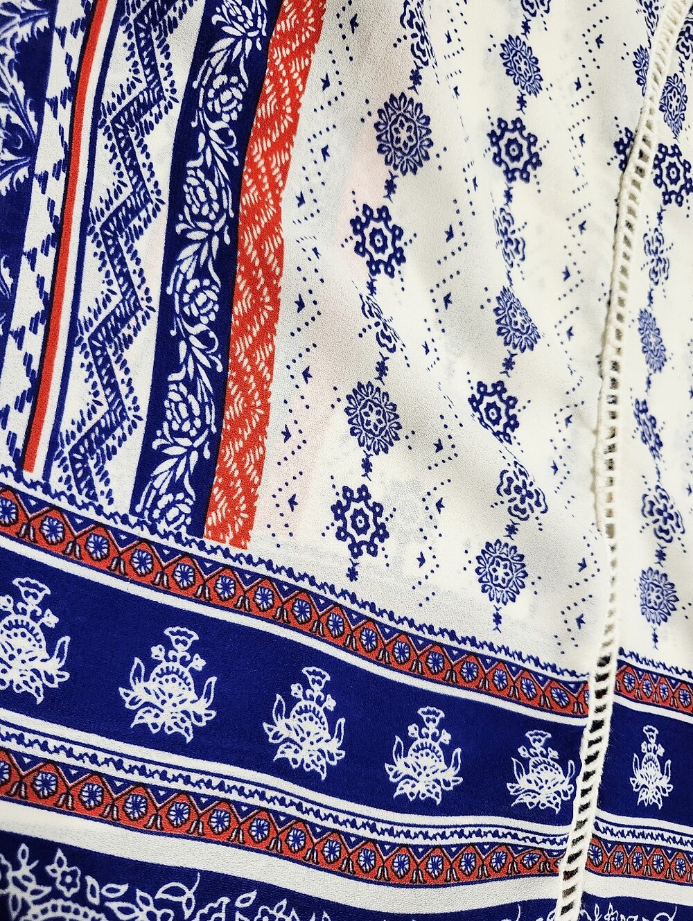 Design Lab Lord & Taylor White Boho Blouse with Navy & Red Print size M - Picture 13 of 13